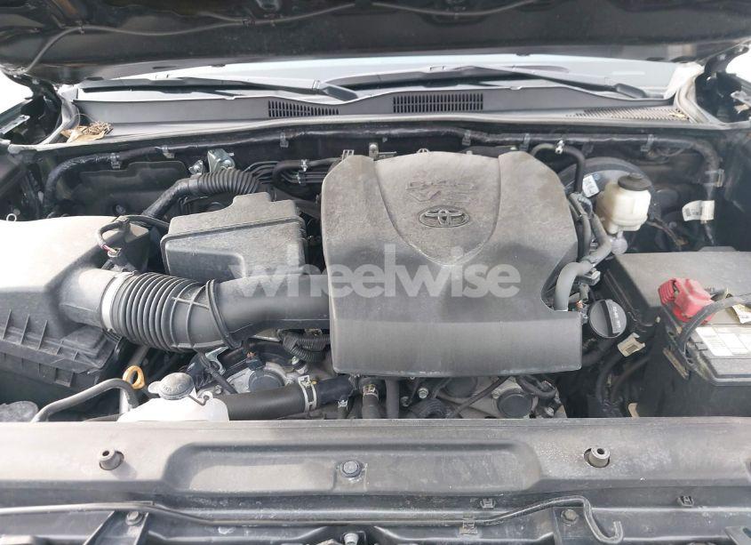 Photo 10 of 2020 Toyota Tacoma (VIN 3TMCZ5AN5LM294572)