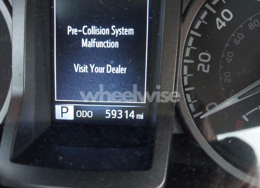 Photo 15 of 2020 Toyota Tacoma (VIN 3TMCZ5AN5LM294572)