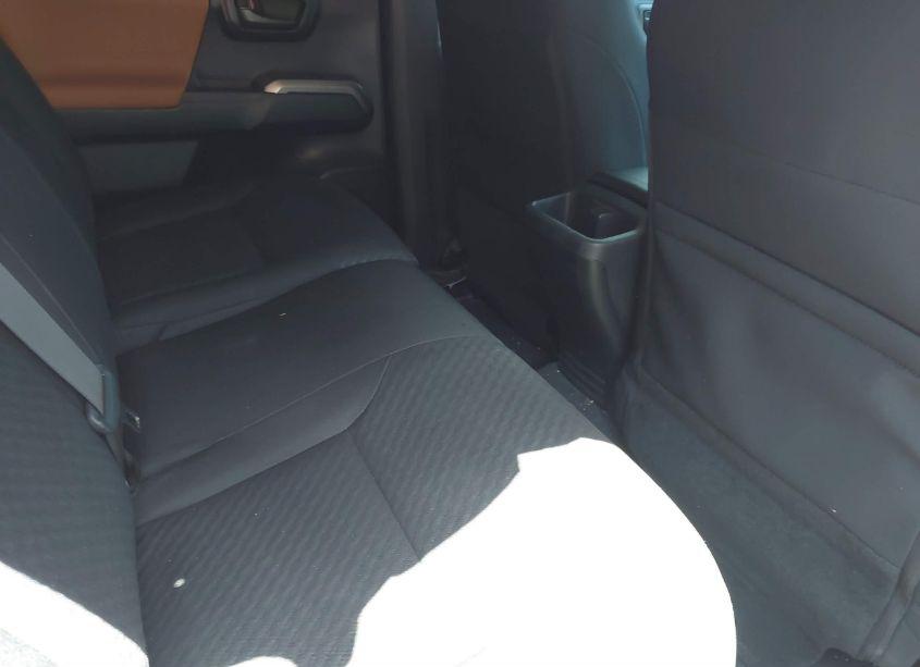 Photo 8 of 2020 Toyota Tacoma SR5 V6 (VIN 3TMCZ5AN5LM334195)