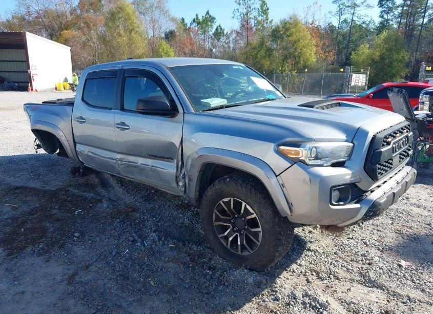 2020 Toyota Tacoma TRD SPORT (VIN 3TMCZ5AN5LM336643) main photo
