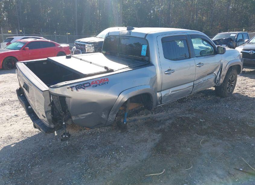Photo 4 of 2020 Toyota Tacoma TRD SPORT (VIN 3TMCZ5AN5LM336643)
