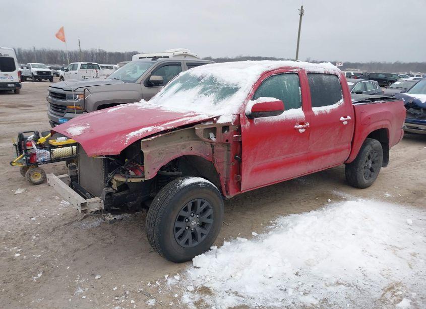 Photo 2 of 2020 Toyota Tacoma SR V6 (VIN 3TMCZ5AN5LM352194)