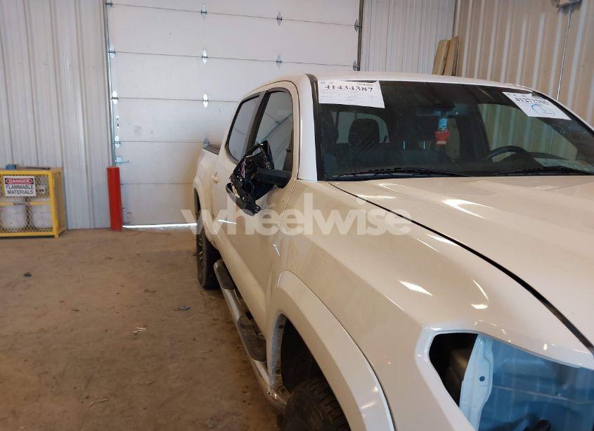 Photo 12 of 2020 Toyota Tacoma TRD SPORT (VIN 3TMCZ5AN5LM362756)