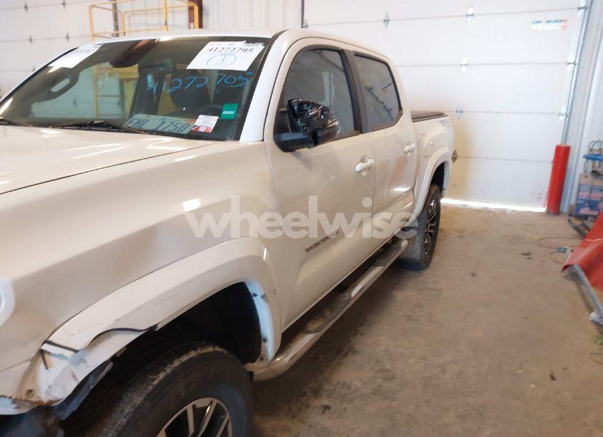 Photo 18 of 2020 Toyota Tacoma TRD SPORT (VIN 3TMCZ5AN5LM362756)