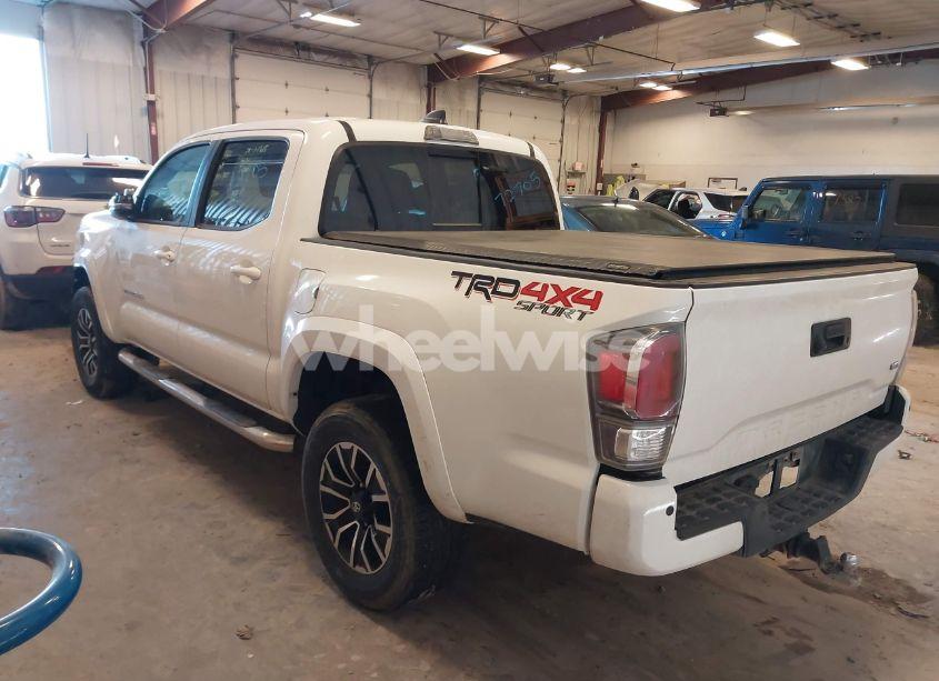 Photo 3 of 2020 Toyota Tacoma TRD SPORT (VIN 3TMCZ5AN5LM362756)