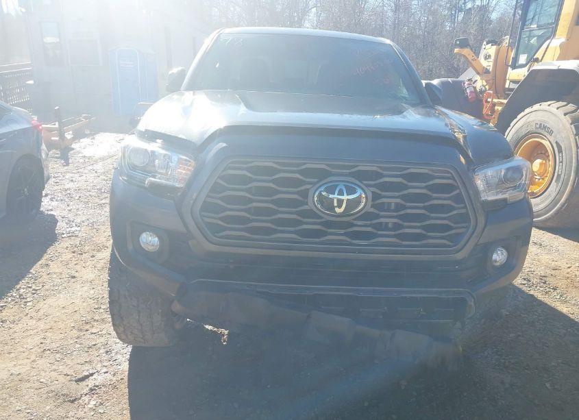 Photo 12 of 2021 Toyota Tacoma TRD OFF-ROAD (VIN 3TMCZ5AN5MM375251)