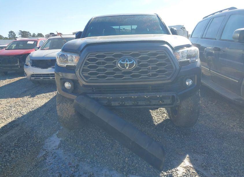 Photo 6 of 2021 Toyota Tacoma TRD OFF-ROAD (VIN 3TMCZ5AN5MM375251)