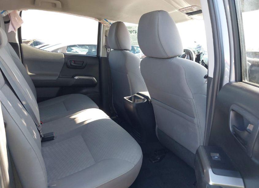 Photo 8 of 2021 Toyota Tacoma SR5 V6 (VIN 3TMCZ5AN5MM398027)