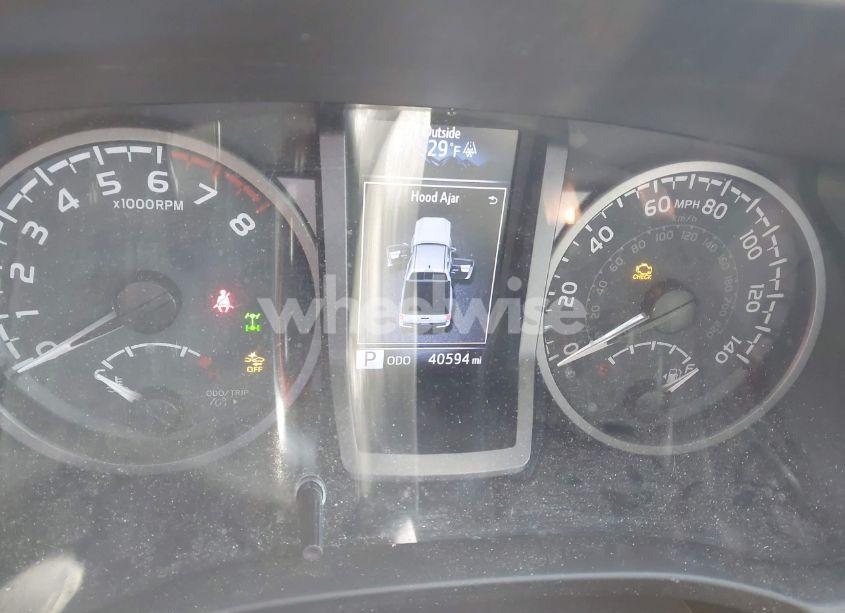 Photo 7 of 2021 Toyota Tacoma TRD OFF-ROAD (VIN 3TMCZ5AN5MM410340)