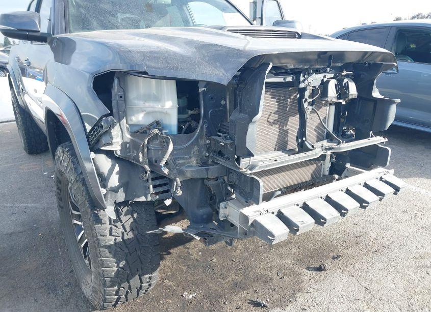 Photo 18 of 2021 Toyota Tacoma TRD SPORT (VIN 3TMCZ5AN5MM415828)