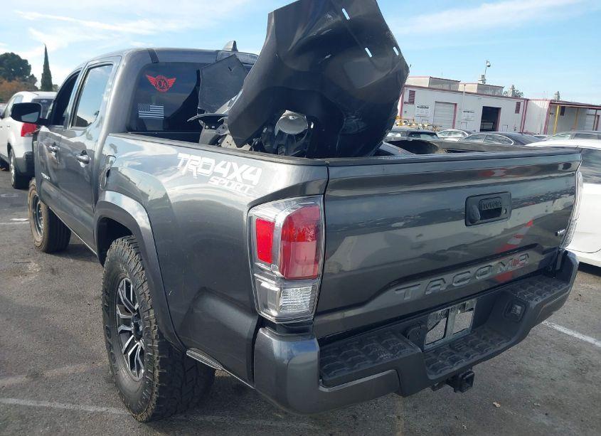 Photo 3 of 2021 Toyota Tacoma TRD SPORT (VIN 3TMCZ5AN5MM415828)
