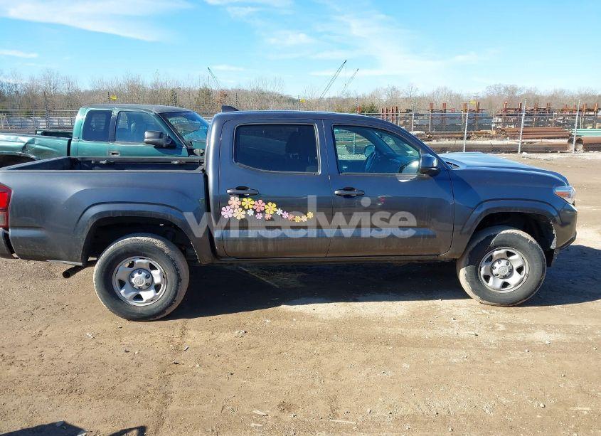 Photo 13 of 2021 Toyota Tacoma SR V6 (VIN 3TMCZ5AN5MM421404)