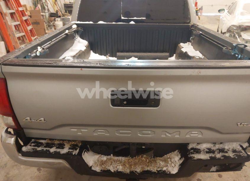 Photo 16 of 2022 Toyota Tacoma SR5 V6 (VIN 3TMCZ5AN5NM528034)