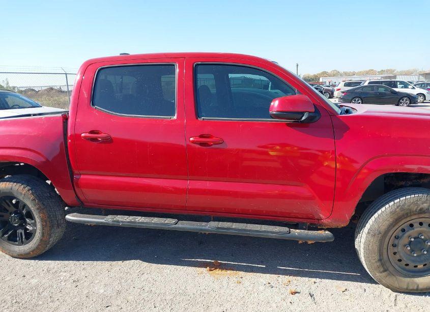 Photo 13 of 2022 Toyota Tacoma SR V6 (VIN 3TMCZ5AN5NM528535)