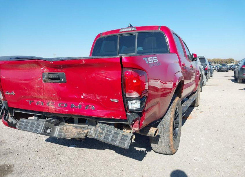 Photo 17 of 2022 Toyota Tacoma SR V6 (VIN 3TMCZ5AN5NM528535)