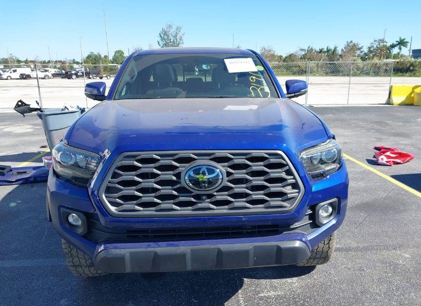 Photo 13 of 2023 Toyota Tacoma TRD OFF ROAD (VIN 3TMCZ5AN5PM569170)