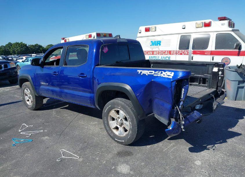 Photo 3 of 2023 Toyota Tacoma TRD OFF ROAD (VIN 3TMCZ5AN5PM569170)