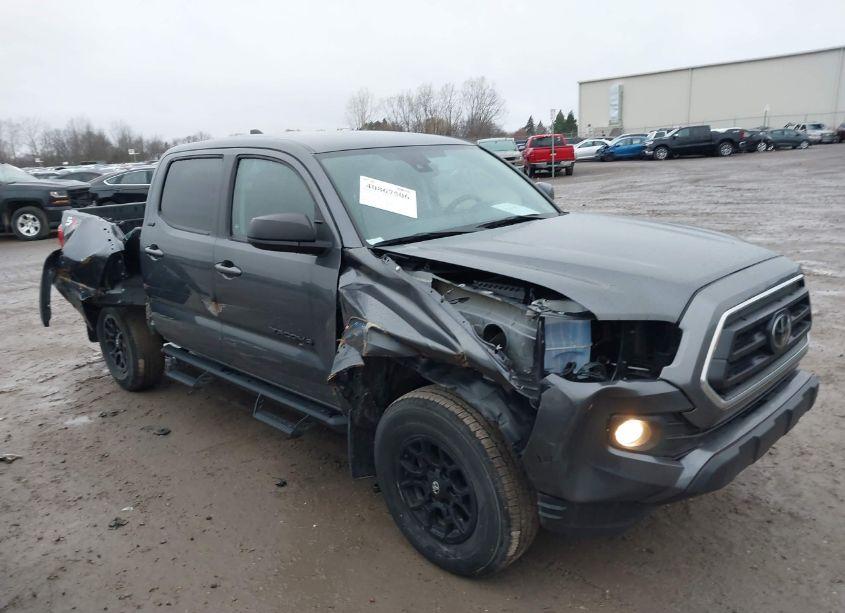 2023 Toyota Tacoma SR5 V6 (VIN 3TMCZ5AN5PM596420) main photo