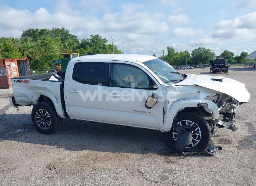 Photo 13 of 2023 Toyota Tacoma TRD SPORT (VIN 3TMCZ5AN5PM610946)