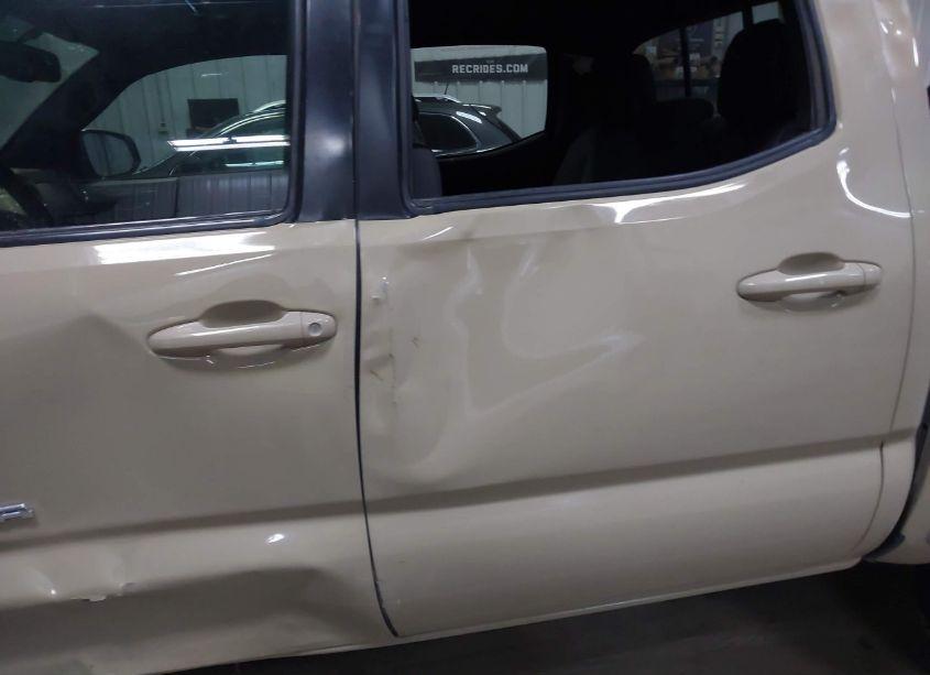 Photo 15 of 2016 Toyota Tacoma TRD OFF ROAD (VIN 3TMCZ5AN6GM020349)