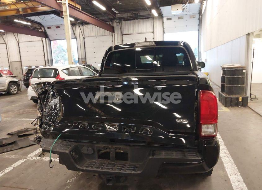 Photo 16 of 2017 Toyota Tacoma TRD SPORT (VIN 3TMCZ5AN6HM103779)