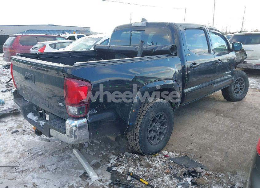 Photo 4 of 2018 Toyota Tacoma SR5 V6 (VIN 3TMCZ5AN6JM121723)