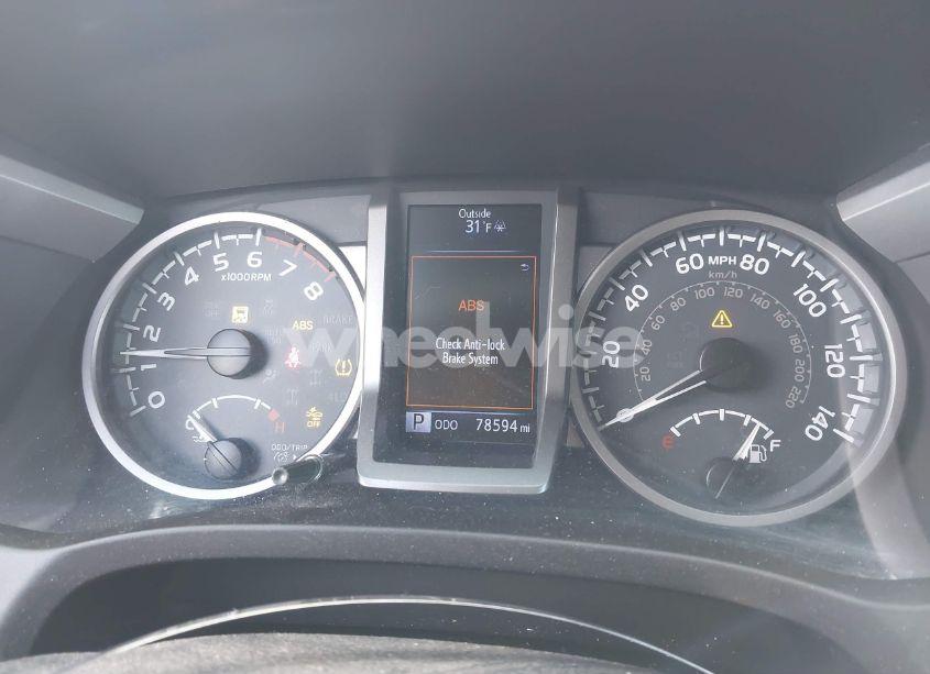 Photo 7 of 2018 Toyota Tacoma SR5 V6 (VIN 3TMCZ5AN6JM121723)