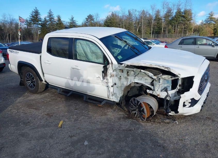 Photo 6 of 2018 Toyota Tacoma TRD OFF ROAD (VIN 3TMCZ5AN6JM135363)