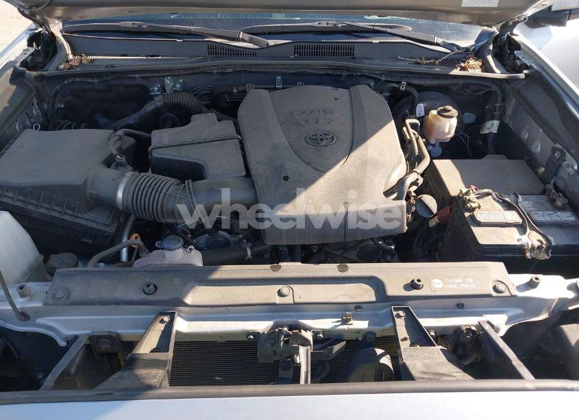 Photo 10 of 2018 Toyota Tacoma TRD SPORT (VIN 3TMCZ5AN6JM185891)