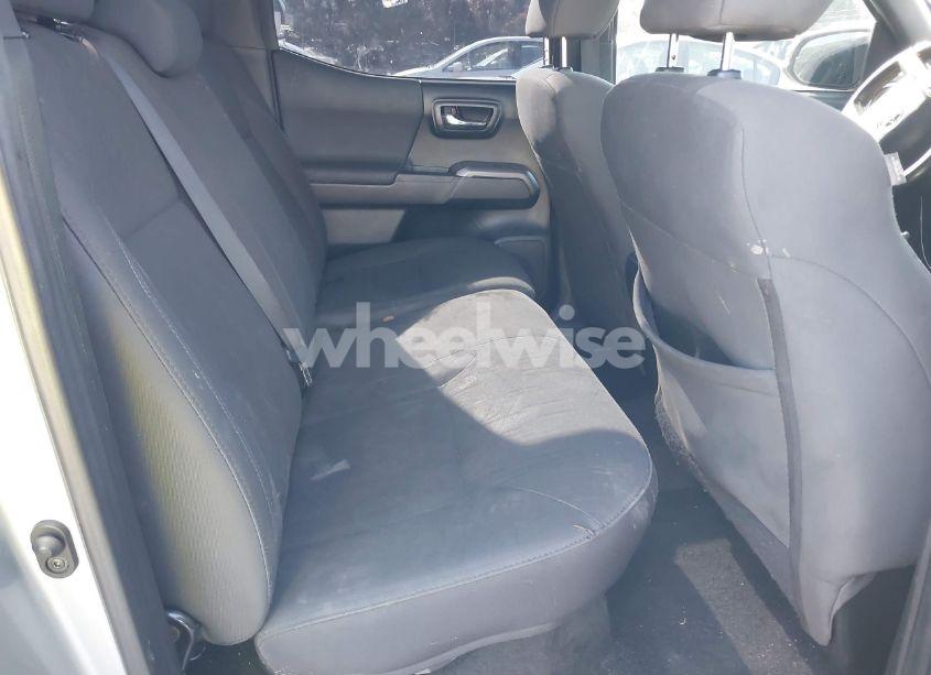 Photo 8 of 2018 Toyota Tacoma TRD SPORT (VIN 3TMCZ5AN6JM185891)