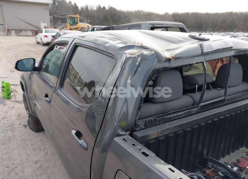 Photo 20 of 2019 Toyota Tacoma TRD SPORT (VIN 3TMCZ5AN6KM199663)