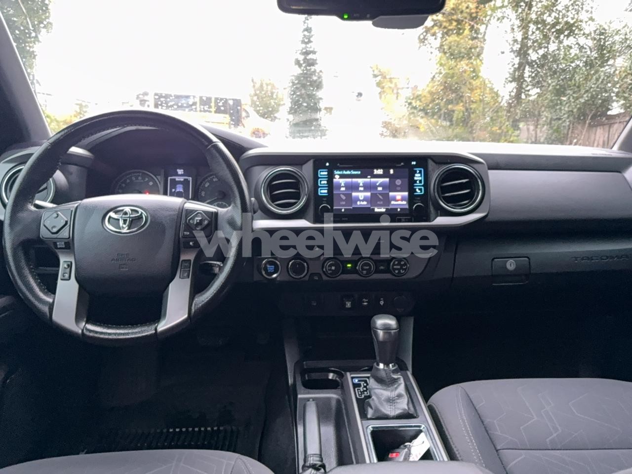 Photo 9 of 2019 TOYOTA TACOMA DOUBLE CAB (VIN 3TMCZ5AN6KM229020)