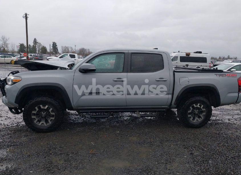 Photo 14 of 2019 Toyota Tacoma TRD OFF ROAD (VIN 3TMCZ5AN6KM235786)