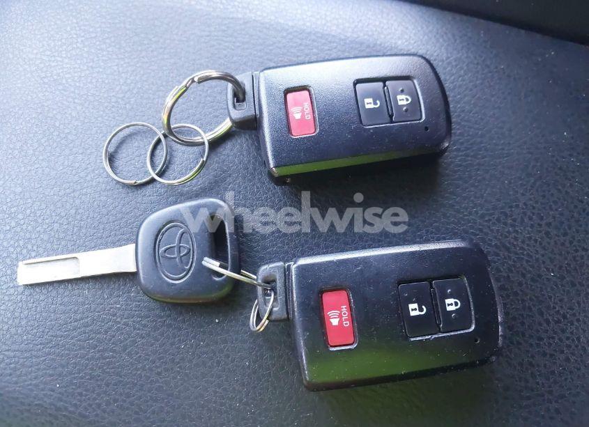 Photo 11 of 2020 Toyota Tacoma TRD OFF-ROAD (VIN 3TMCZ5AN6LM330074)