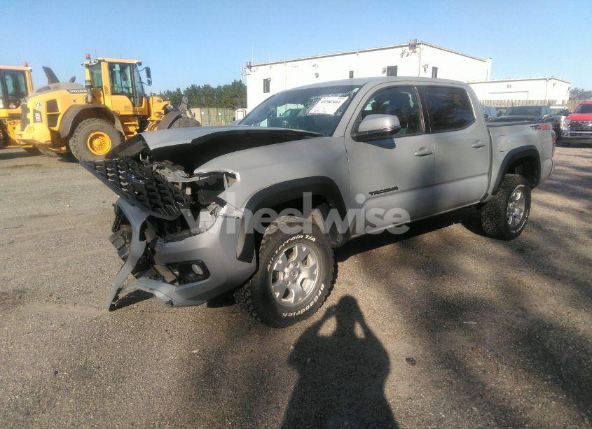 Photo 2 of 2020 Toyota Tacoma TRD OFF-ROAD (VIN 3TMCZ5AN6LM330074)