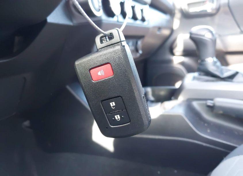Photo 11 of 2021 Toyota Tacoma TRD SPORT (VIN 3TMCZ5AN6MM392933)