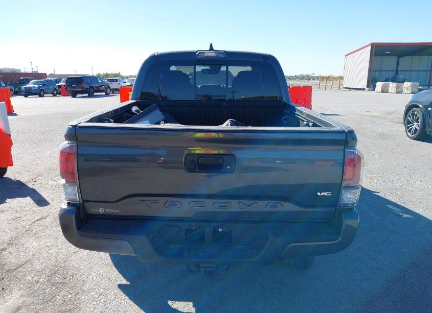 Photo 16 of 2021 Toyota Tacoma TRD SPORT (VIN 3TMCZ5AN6MM392933)