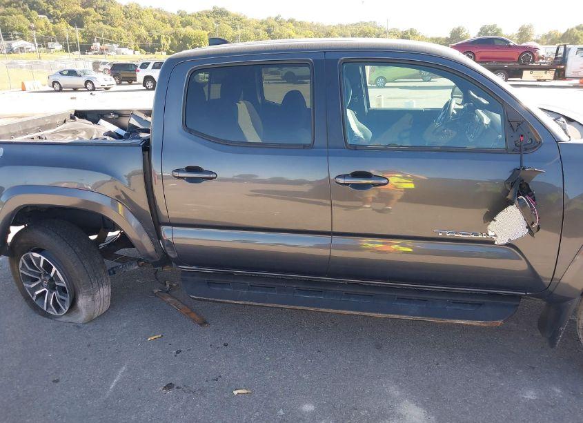 Photo 6 of 2021 Toyota Tacoma TRD SPORT (VIN 3TMCZ5AN6MM392933)
