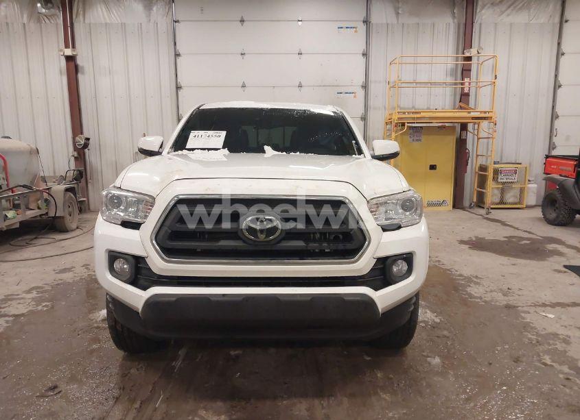 Photo 12 of 2022 Toyota Tacoma SR5 V6 (VIN 3TMCZ5AN6NM469656)