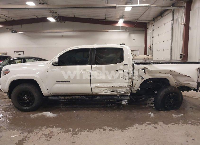 Photo 14 of 2022 Toyota Tacoma SR5 V6 (VIN 3TMCZ5AN6NM469656)