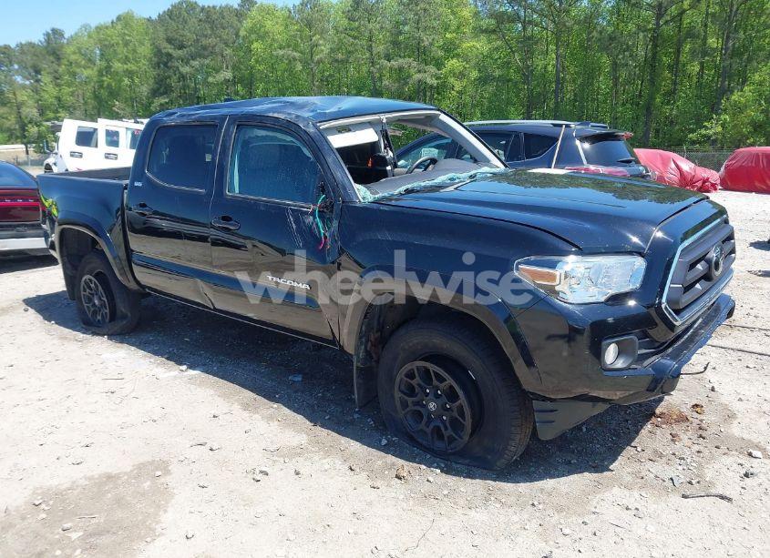 2022 Toyota Tacoma SR5 V6 (VIN 3TMCZ5AN6NM470192) main photo