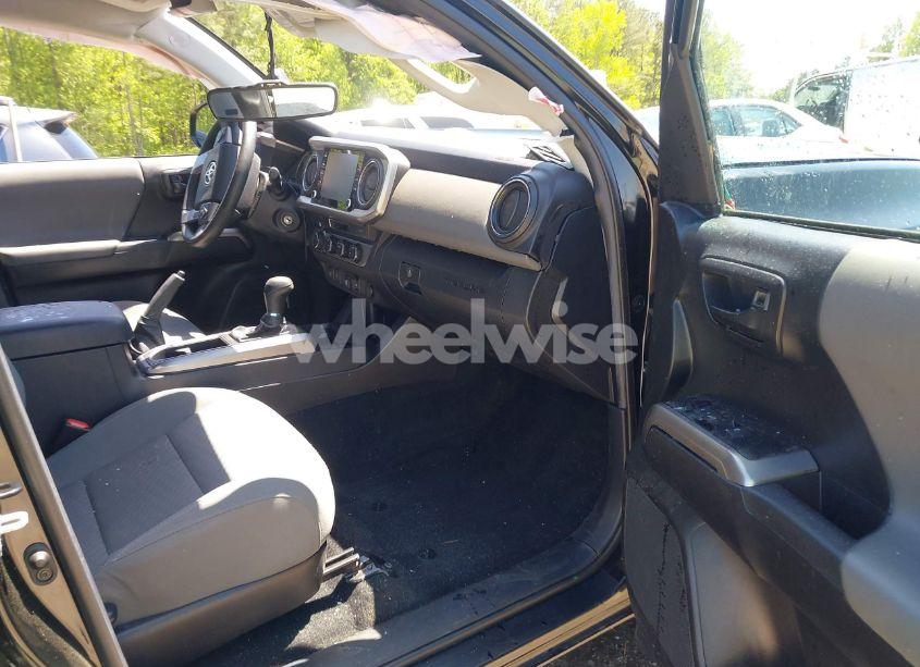 Photo 5 of 2022 Toyota Tacoma SR5 V6 (VIN 3TMCZ5AN6NM470192)
