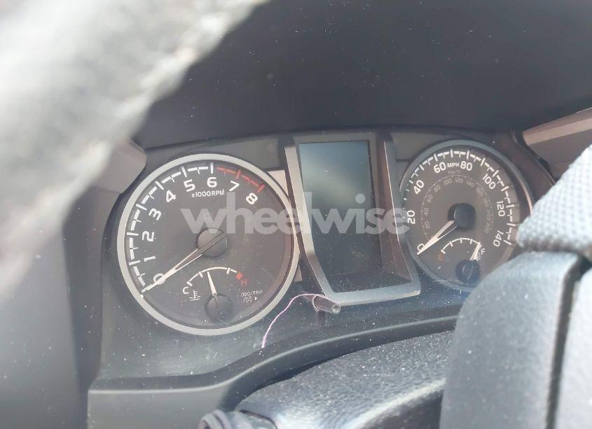 Photo 7 of 2022 Toyota Tacoma TRD OFF ROAD (VIN 3TMCZ5AN6NM482746)