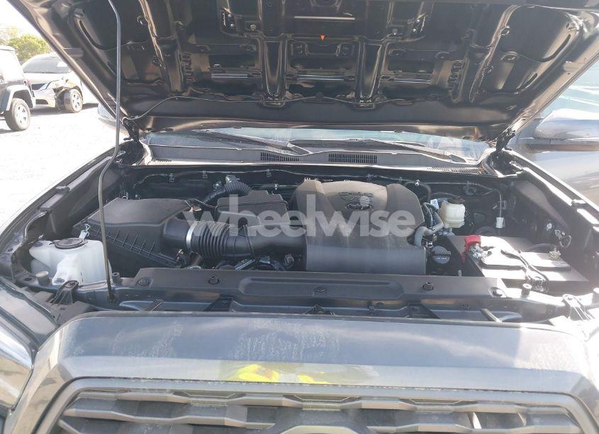 Photo 10 of 2022 Toyota Tacoma TRD SPORT (VIN 3TMCZ5AN6NM520900)