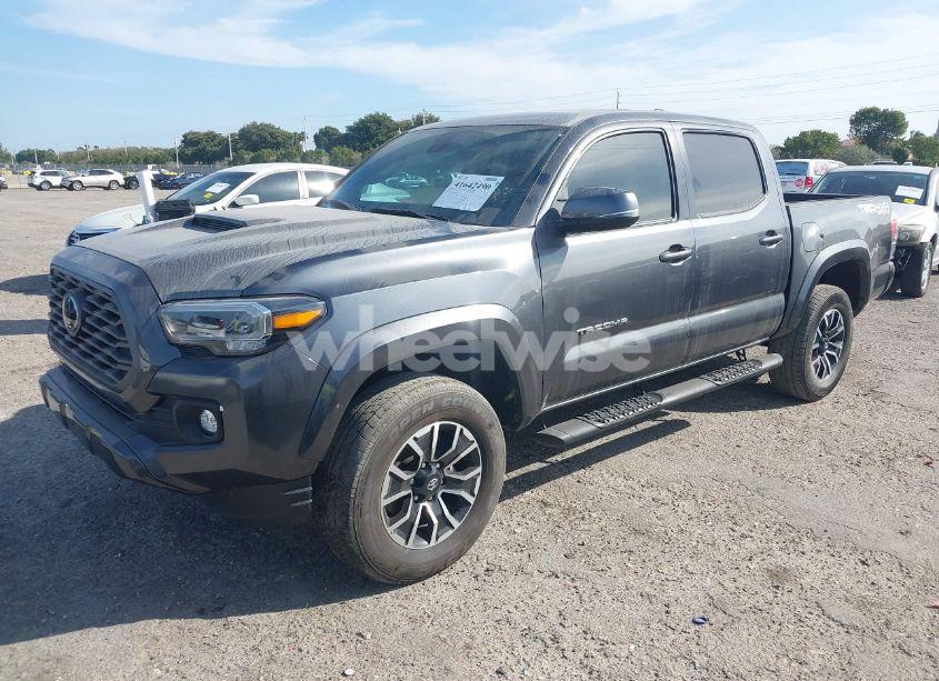 Photo 2 of 2022 Toyota Tacoma TRD SPORT (VIN 3TMCZ5AN6NM520900)