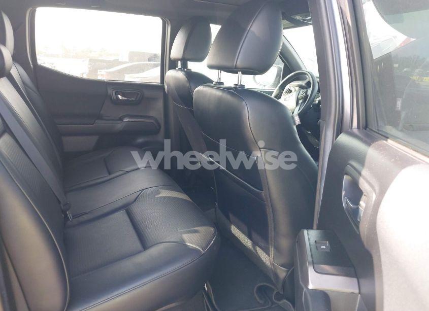 Photo 8 of 2022 Toyota Tacoma TRD SPORT (VIN 3TMCZ5AN6NM520900)