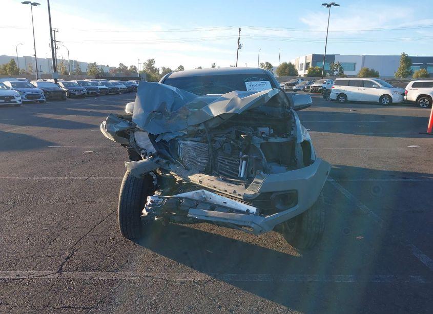 Photo 13 of 2023 Toyota Tacoma TRD OFF ROAD (VIN 3TMCZ5AN6PM570313)