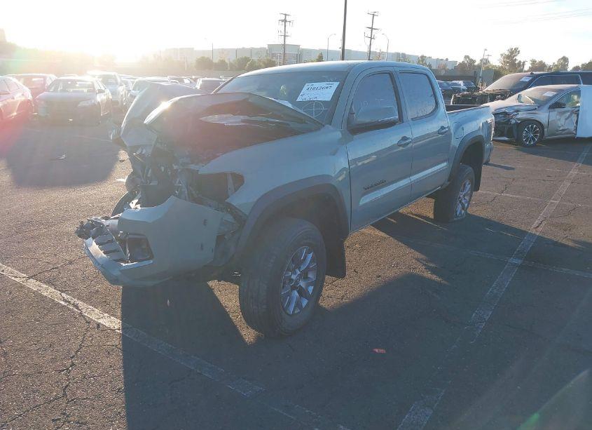 Photo 2 of 2023 Toyota Tacoma TRD OFF ROAD (VIN 3TMCZ5AN6PM570313)