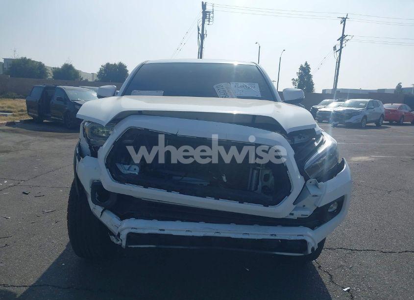 Photo 13 of 2023 Toyota Tacoma TRD OFF ROAD (VIN 3TMCZ5AN6PM575639)