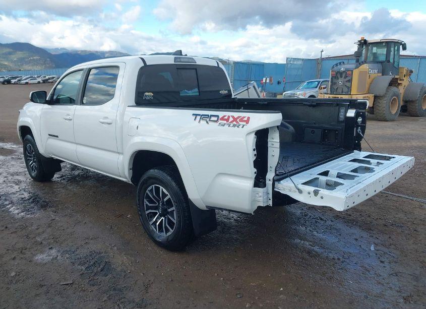 Photo 3 of 2023 Toyota Tacoma TRD SPORT (VIN 3TMCZ5AN6PM637881)